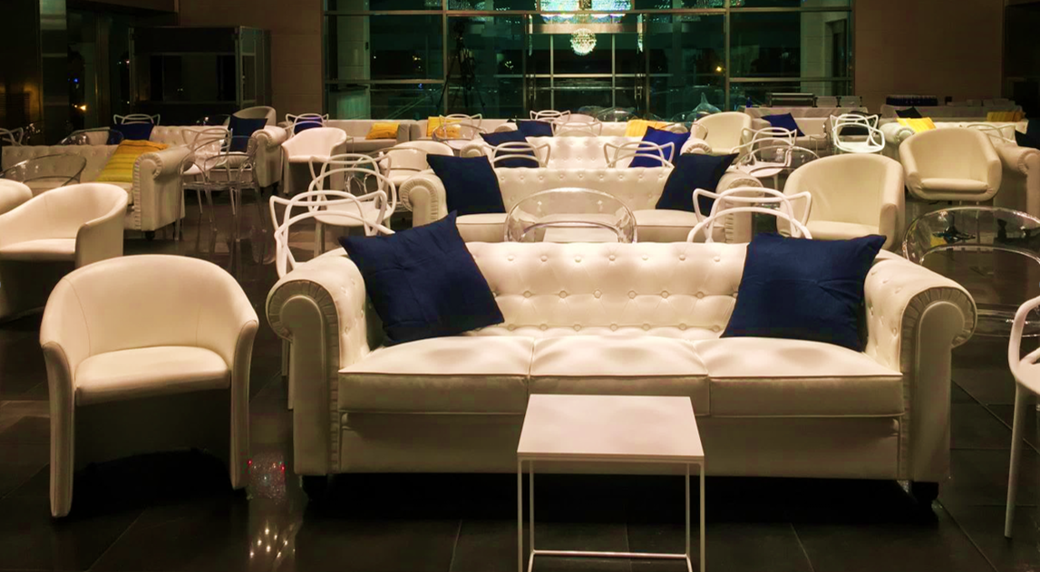 CHESTER SOFA